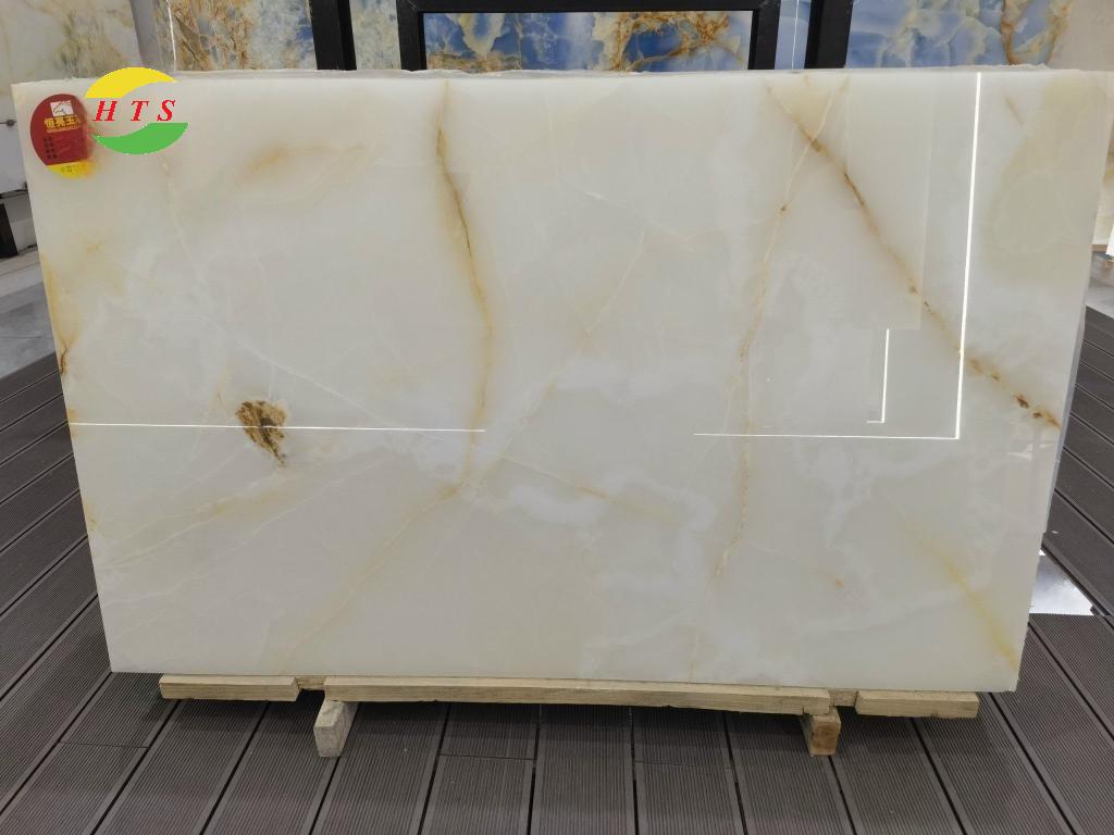 tranh đá onyx trắng sữa